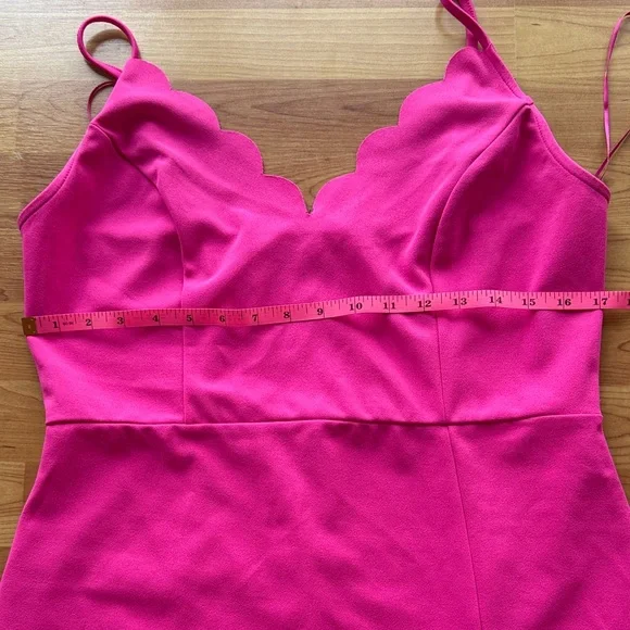 Socialite Hot Pink Scallop V-Neck Midi Dress - Picture 6 of 7